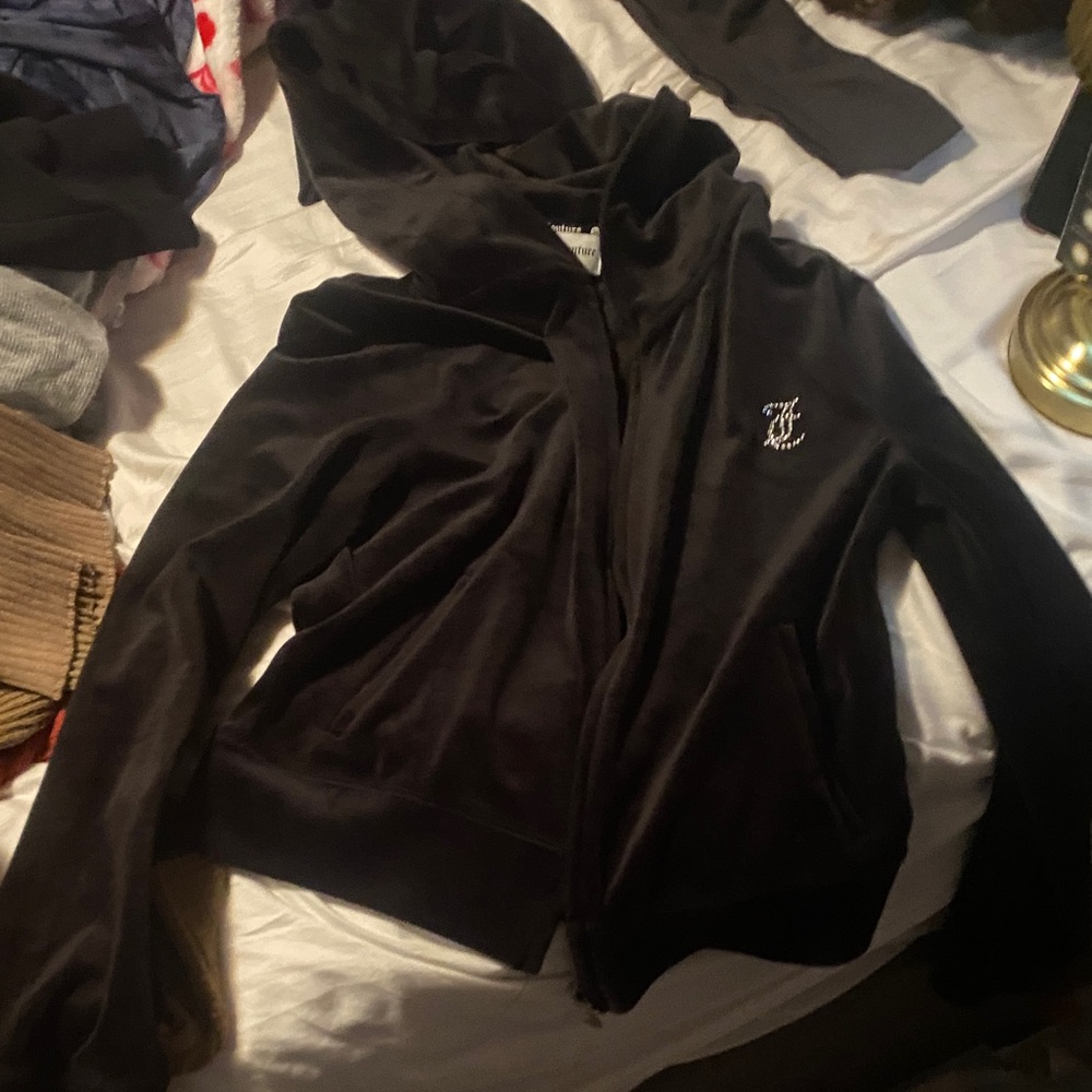 It's in very good condition but I just don't wear it anymore